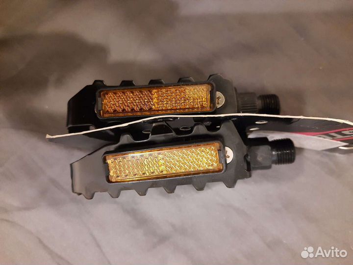 Педали для велосипеда металл