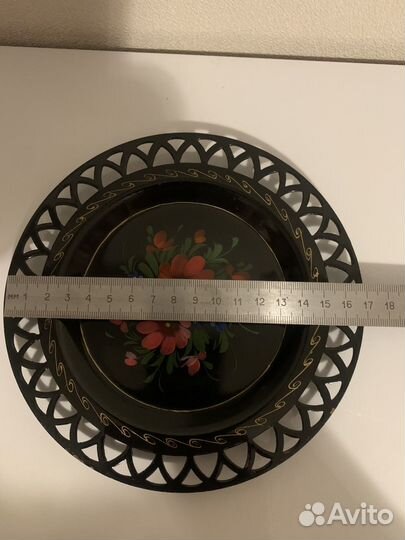 Декоративная тарелка