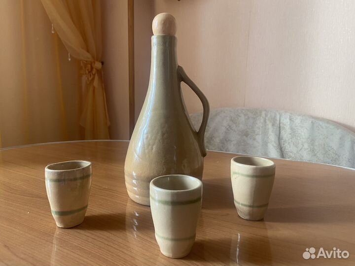 Кувшин и стопки набор