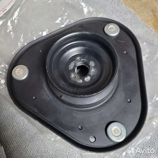 Опора переднего амортизатора lexus NX200