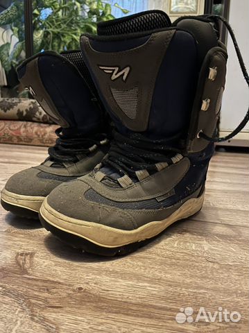Комплект сноуборд и ботинки