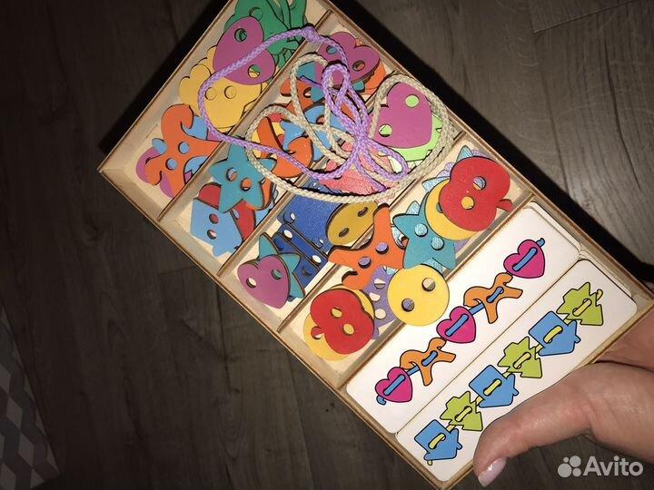 Игрушки Монтессори