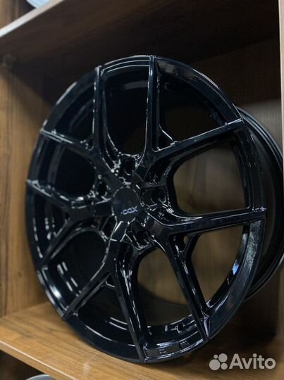 Диски R20 5x150 Toyta LC200