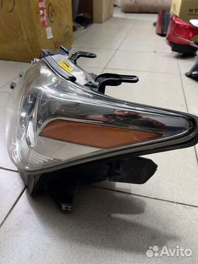 Фара левая Lx570 2007-2011 оригинал