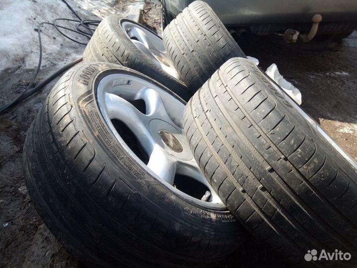 R17 Zender Monza + Goodyear Eagle F1 Asymmetric 3