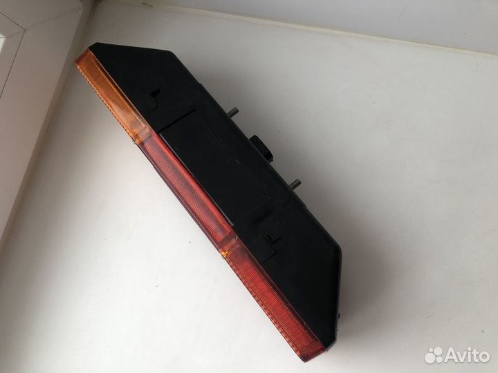 Фонарь задний