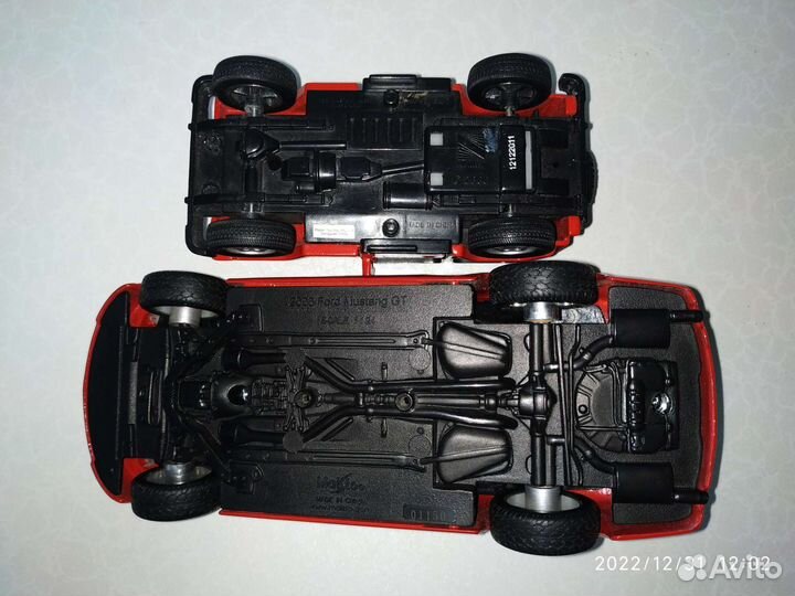 Коллекционная машинка Jeep Wrangler