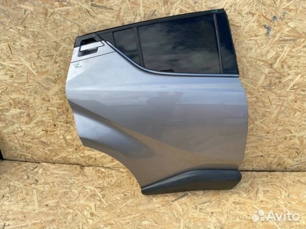 Дверь задняя правая Toyota CHR