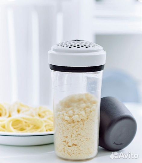 Tupperware Новая Сырница/Пармезан Диспансер 300мл