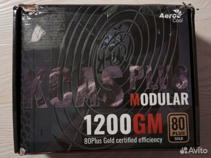 Блок питания для пк 1200W Aero Cool (неисправный)