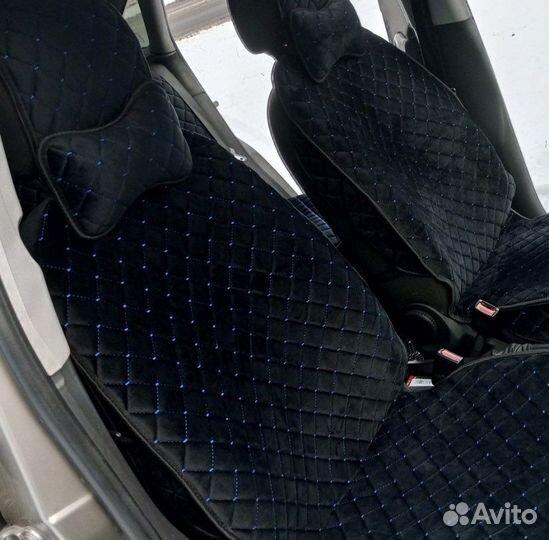 Подушки в авто 2 шт