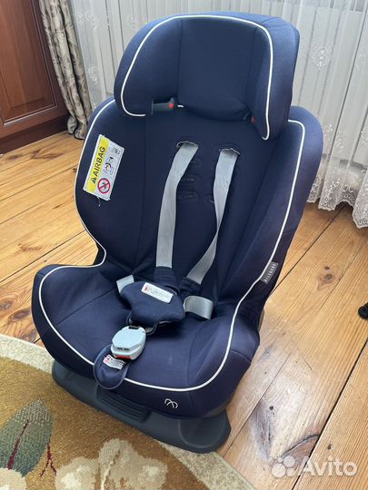 Автокресло Zutto carmate