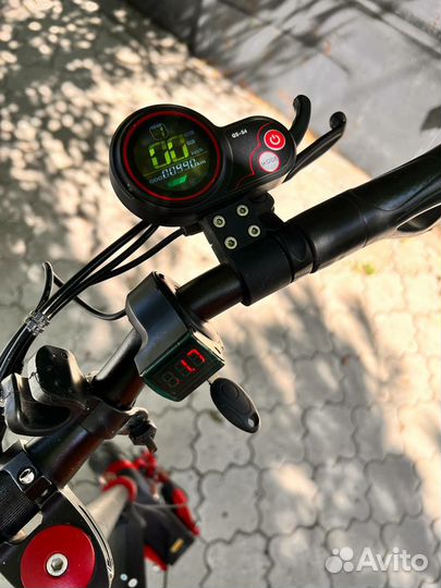 Самокат взрослый электрический бу