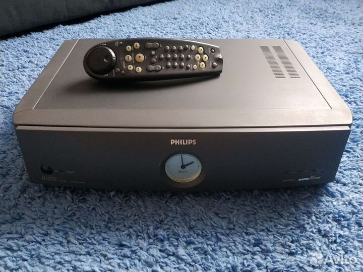 Видеомагнитофон Philips VR969/58