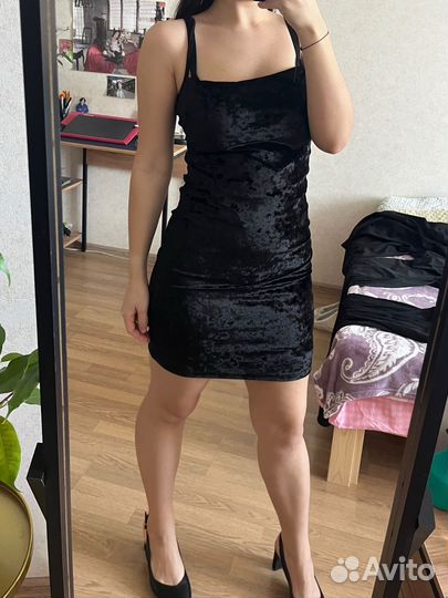 Платье женское бархат короткое