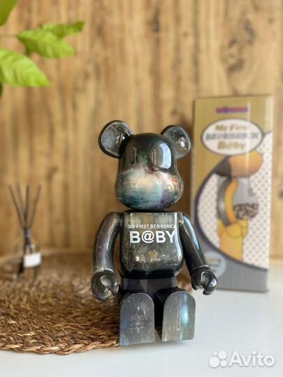 Фигурка bearbrick Bаby 28 см 400