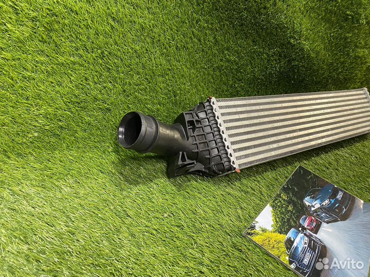 Радиатор интеркулера Audi A5 8T A4 B8 Q5 8R