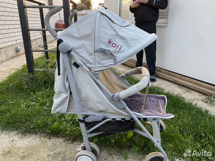 Прогулочная коляска трость