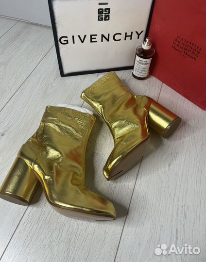 Maison Margiela Tabi Gold Оригинал