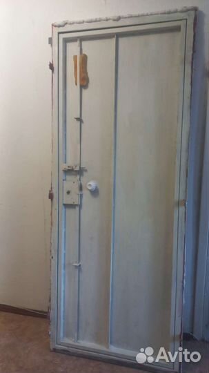 Дверь входная металлическая