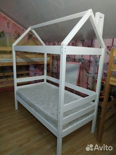 Кровать-домик 