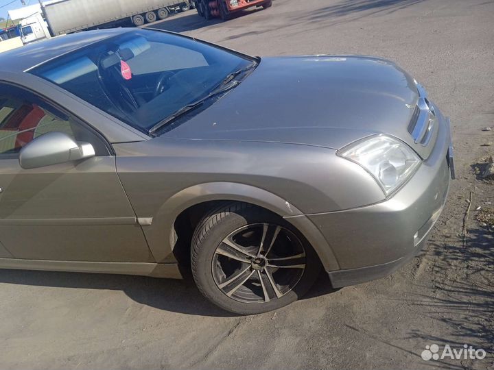 Opel Vectra 2.2 МТ, 2004, 388 000 км
