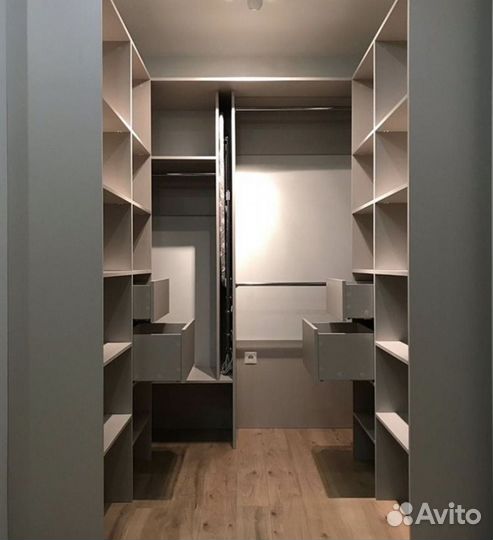 Гардеробная в спальню