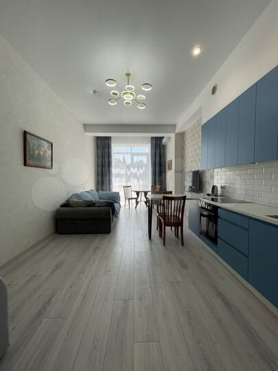 2-к. квартира, 60 м², 3/10 эт.