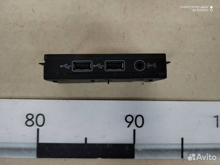 Разъем USB AUX Volkswagen Tiguan 2017