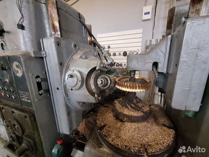 Токарь Токарные работы, фрезеровка, зуборезные