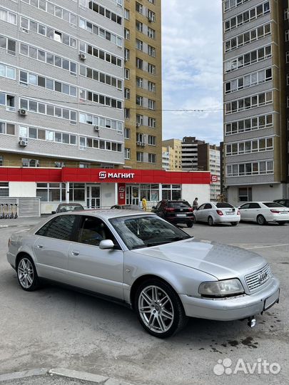 Audi A8 4.2 AT, 2000, 335 000 км