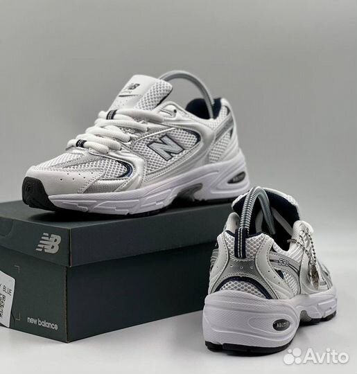 Кроссовки женские New Balance 530