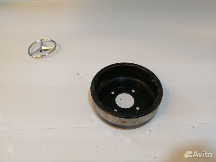 Шкив помпы Mercedes