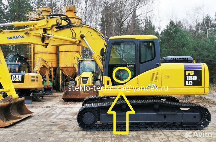 Дверное стекло на экскаватор Komatsu PC 200/300