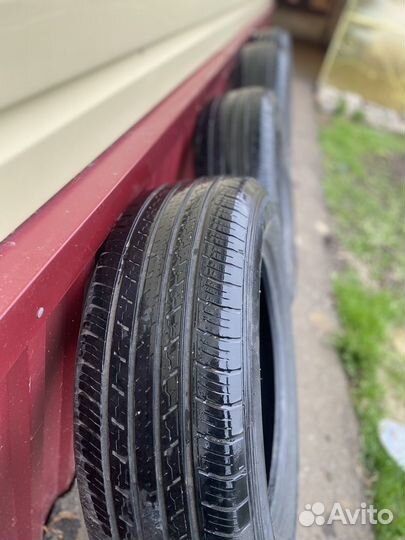 Dunlop Grandtrek ST30 225/65 R17 102H