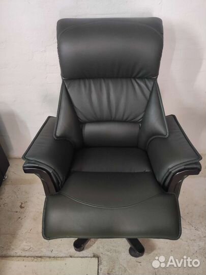 Кресло руководителя Пикассо бу