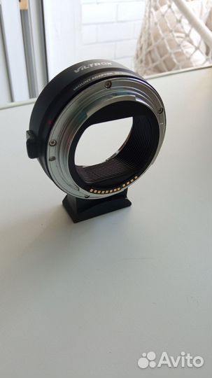 Адаптер Viltrox EF-EOS R
