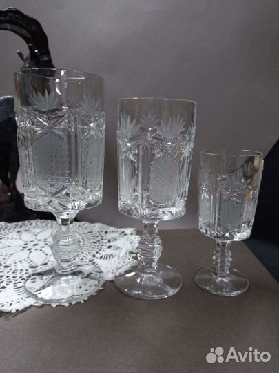 Хрустальные бокалы