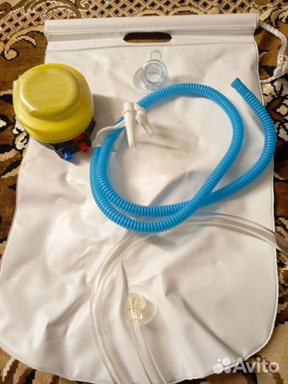 Ванна для мытья головы в кровати 