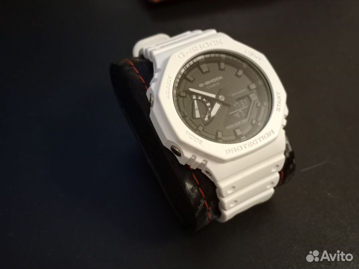 Часы Casio G-Shock GA-2100