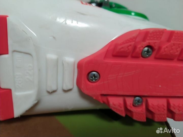 Горнолыжные ботинки детские