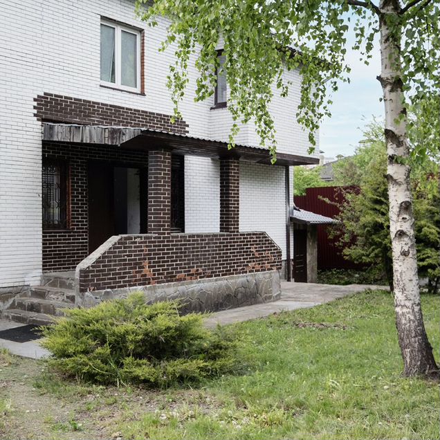 Дом 505,8 м² на участке 8 сот.