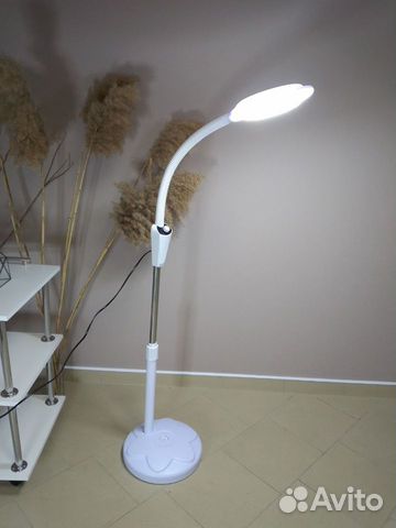 Лампа лупа напольная объявление продам