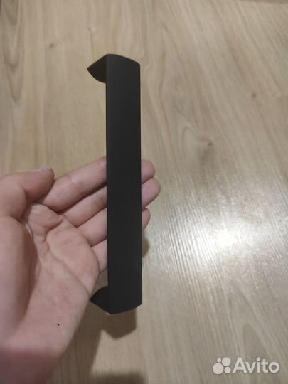 Ручка мебельная 160