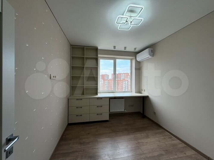 2-к. квартира, 52 м², 11/14 эт.