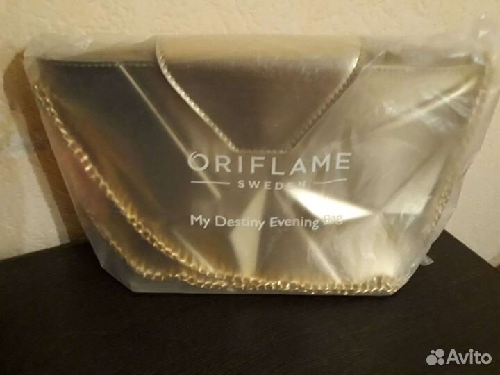 Сумка клатч из орифлейм Destiny