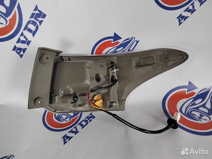 Фонарь Mitsubishi Outlander 14-15 LED