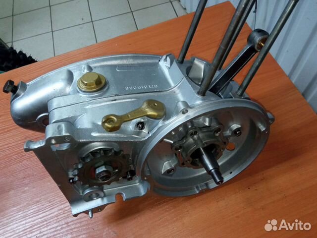 Двигатель для мотороллера муравей не всборе