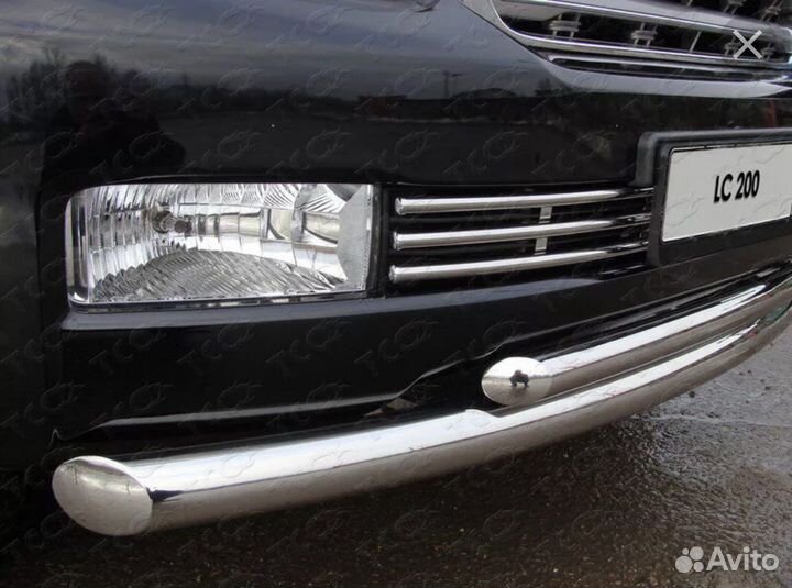 Продаю защиту радиатора Тойота 200