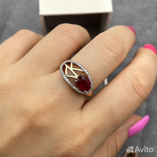 Новый золотой комплект рубинами и бриллианты 585